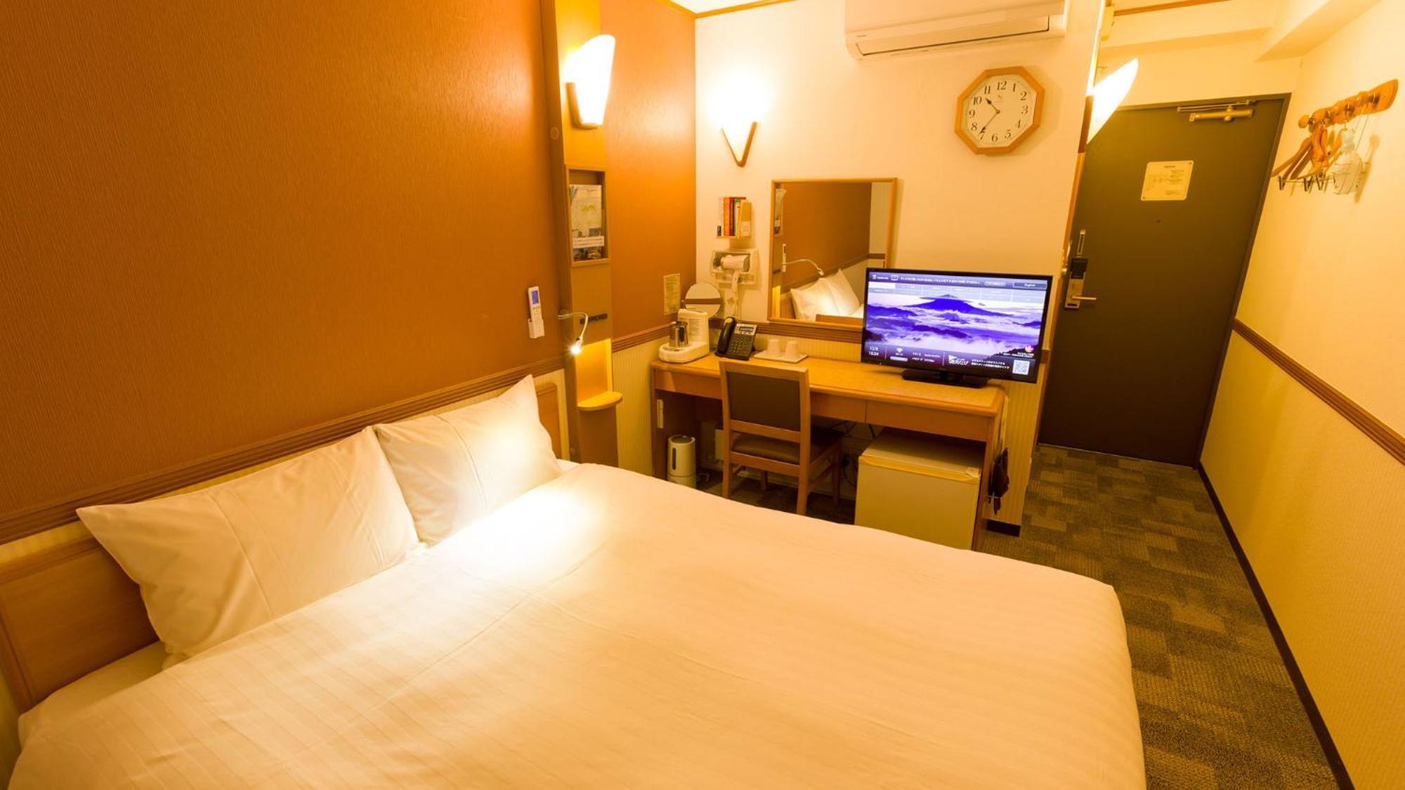 Toyoko Inn Okayama Eki Nishi Guchi Migi Szoba fotó