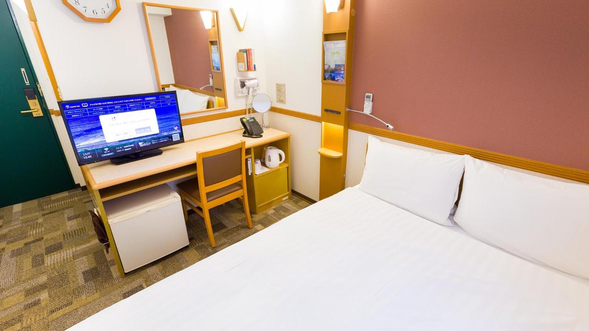Toyoko Inn Okayama Eki Nishi Guchi Migi Szoba fotó