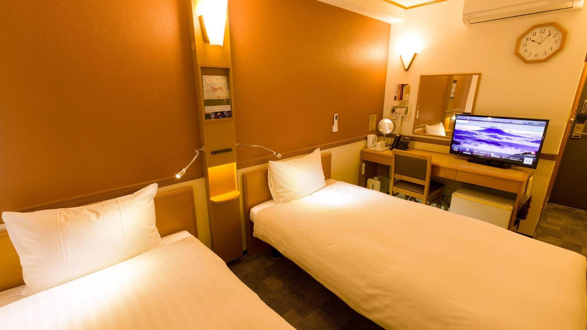 Toyoko Inn Okayama Eki Nishi Guchi Migi Szoba fotó