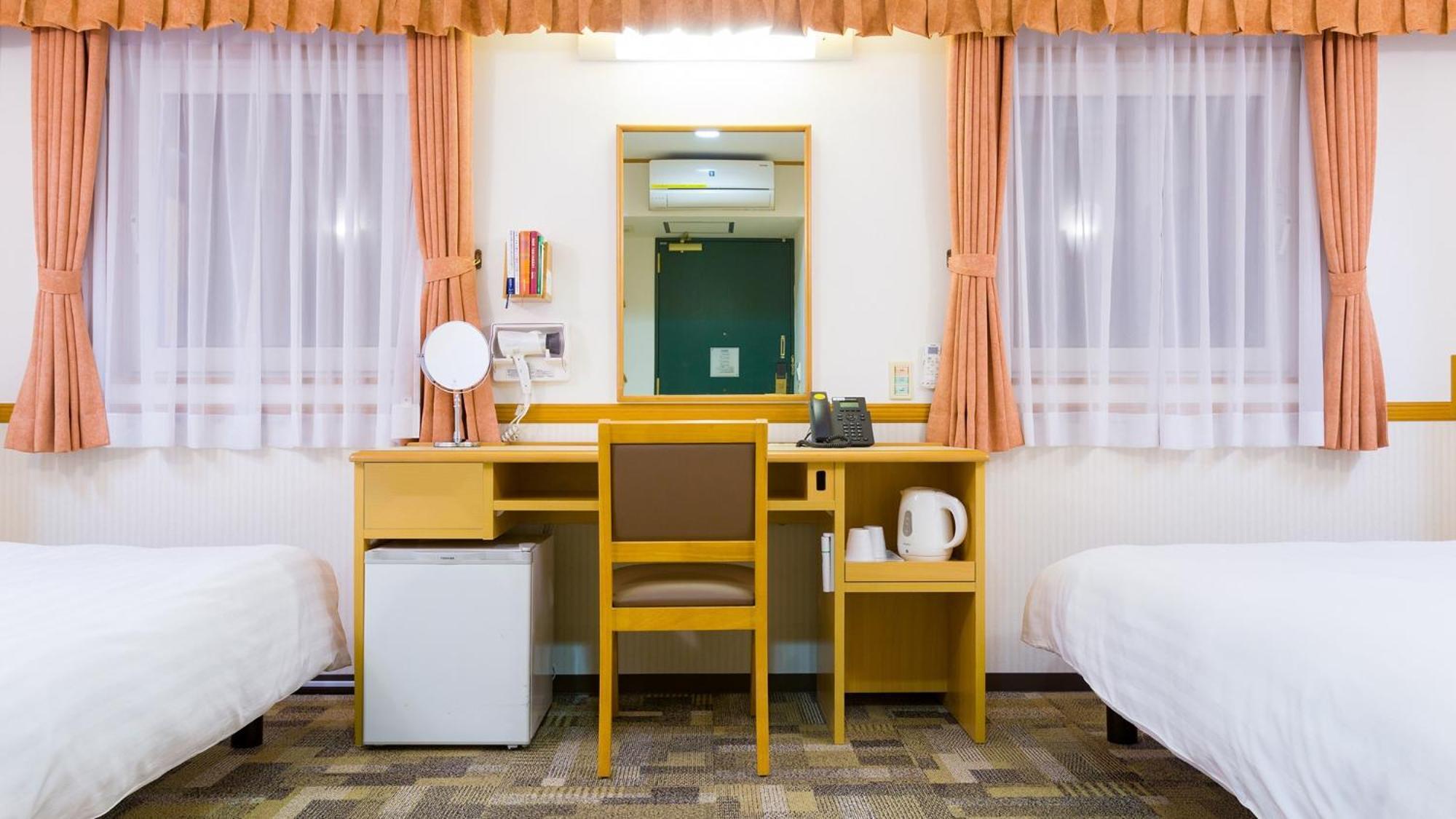 Toyoko Inn Okayama Eki Nishi Guchi Migi Szoba fotó